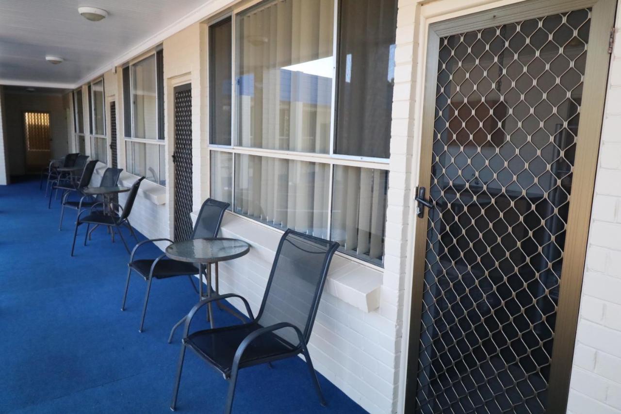 Bamboo Motor Inn Lakes Entrance Dış mekan fotoğraf