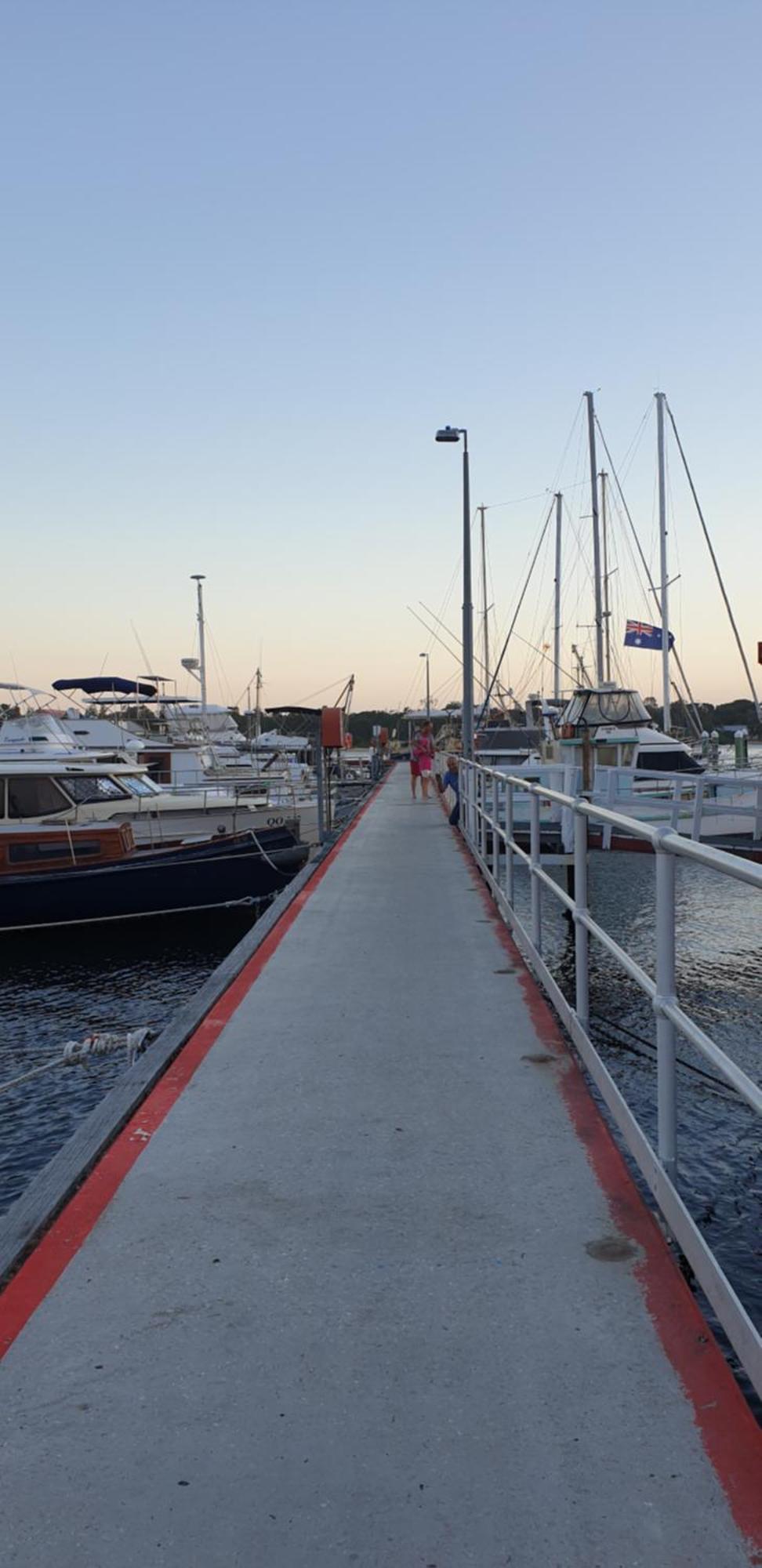 Bamboo Motor Inn Lakes Entrance Dış mekan fotoğraf