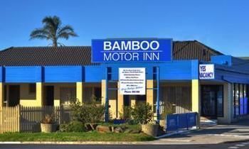 Bamboo Motor Inn Lakes Entrance Dış mekan fotoğraf